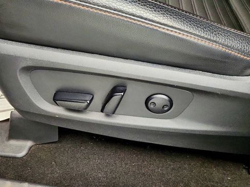 Used 2024 Nissan Pathfinder Rock Creek image 11