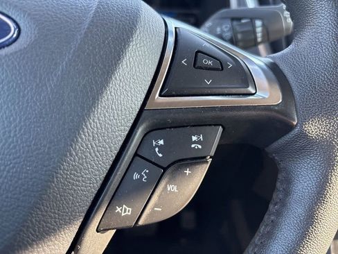 Used 2024 Ford Edge Titanium image 21