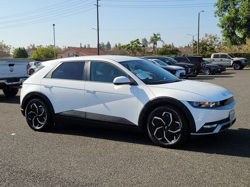 Certified 2024 Hyundai Ioniq 5 SEL RWD image 27