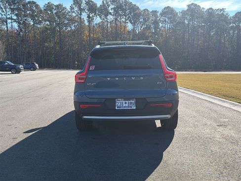 Used 2023 Volvo XC40 B5 Plus w/ Protection Package Premier image 6