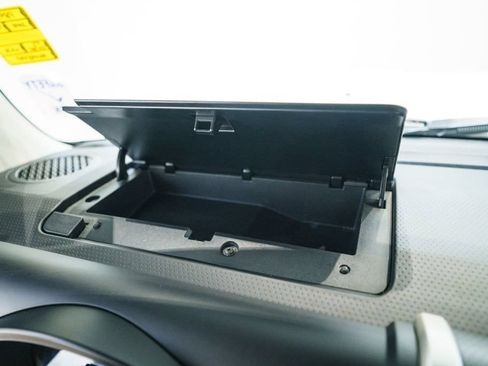 Used 2010 Toyota FJ Cruiser 4WD image 23