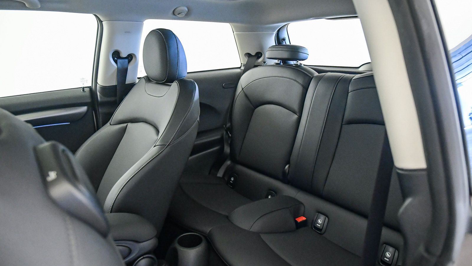 Used 2024 MINI Cooper S FWD image 19