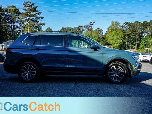Used 2019 Volkswagen Tiguan SE image 2