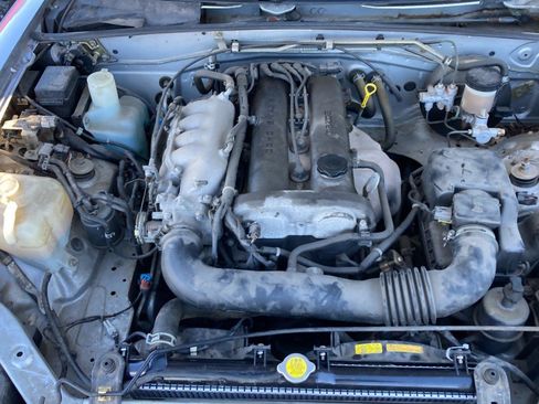 Used 1999 MAZDA MX-5 Miata image 15