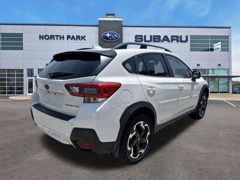 Used 2021 Subaru Crosstrek 2.5i Limited w/ Moonroof Package 2 AWD/4WD image 3
