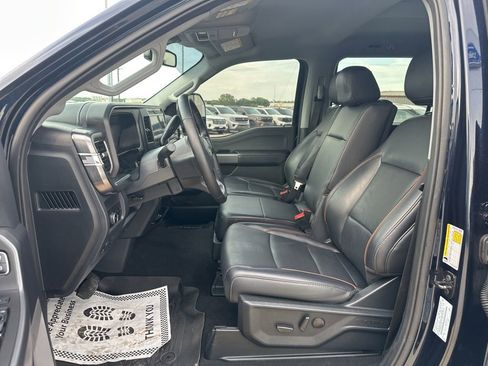 Used 2025 Ford F350 Lariat w/ Black Appearance Package AWD/4WD image 15