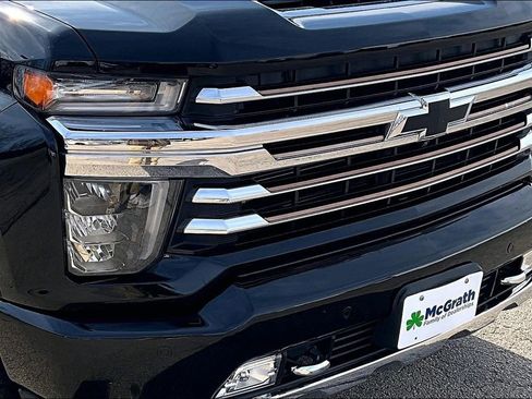 Used 2022 Chevrolet Silverado 3500 High Country w/ Z71 Off-Road Package image 30