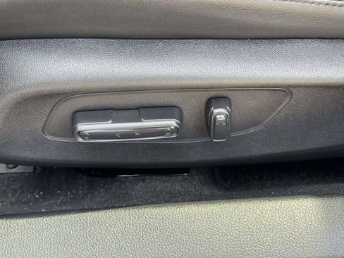 Certified 2024 Acura Integra FWD image 17