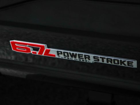 Used 2024 Ford F250 Lariat w/ Lariat Ultimate Package image 32