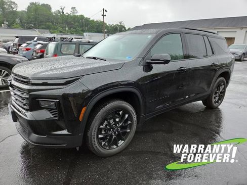 New 2026 Chevrolet Traverse LT w/ Midnight/Sport Edition AWD/4WD image 3