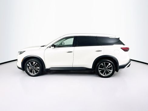 Used 2023 INFINITI QX60 Luxe w/ Cargo Package FWD image 4
