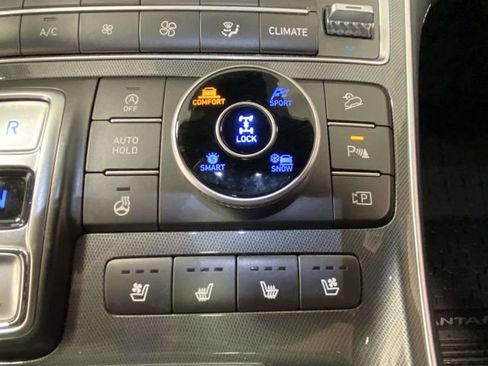 Used 2022 Hyundai Santa Fe Calligraphy w/ Winter Weather Package image 20