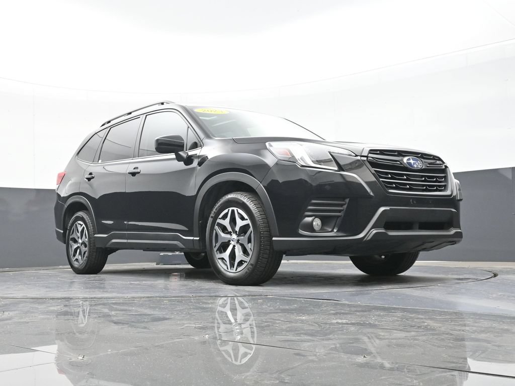 Used 2023 Subaru Forester Premium AWD/4WD image 50