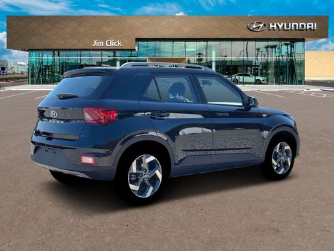 New 2026 Hyundai Venue SEL FWD image 8