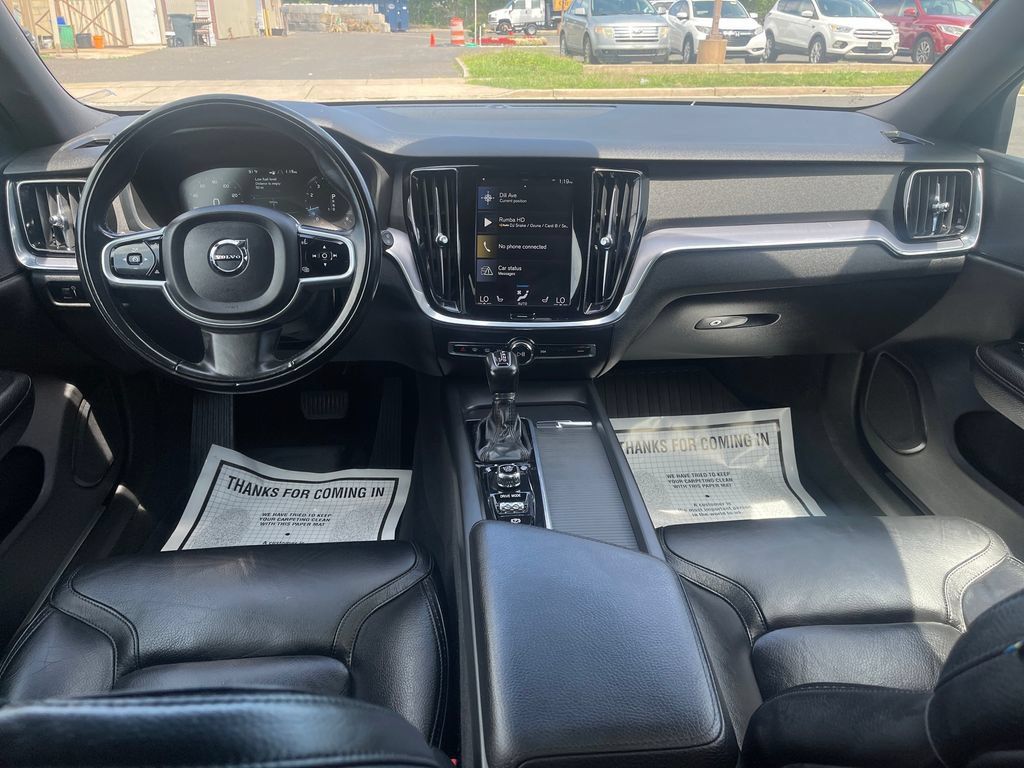Used 2020 Volvo V60 T5 Cross Country w/ Protection Package AWD/4WD image 22