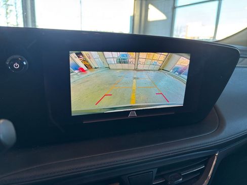 Used 2025 Buick Encore GX Preferred image 27