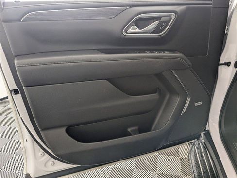 Certified 2023 GMC Yukon SLT image 11