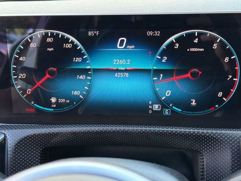Used 2019 Mercedes-Benz A 220 image 23