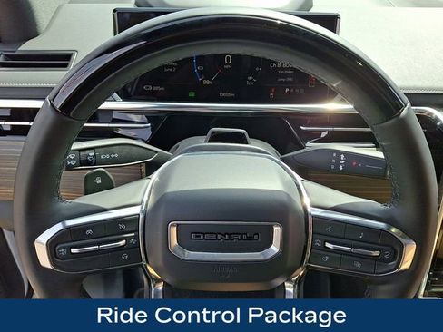 Used 2026 GMC Sierra EV Denali AWD/4WD image 4