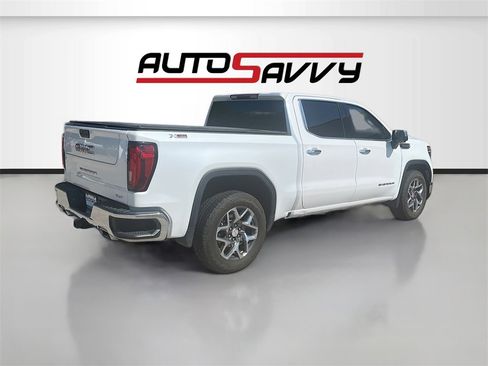 Used 2023 GMC Sierra 1500 SLT w/ X31 Off-Road Package image 7