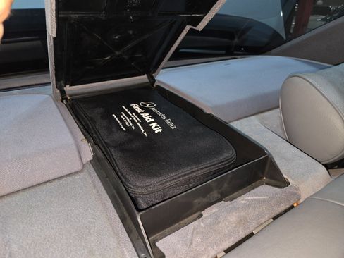 Used 1999 Mercedes-Benz S 500 Sedan image 87