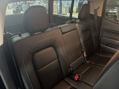 Used 2022 Chevrolet Colorado ZR2 w/ ZR2 Midnight Special Edition image 27