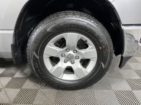 Used 2021 RAM 1500 Big Horn image 9