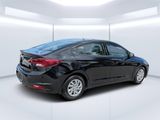 Used 2020 Hyundai Elantra SE image 3