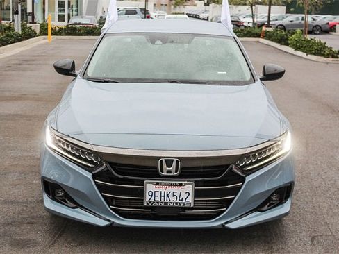Used 2022 Honda Accord Sport Special Edition image 2