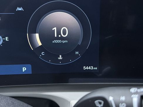 Used 2025 Hyundai Tucson Limited image 24