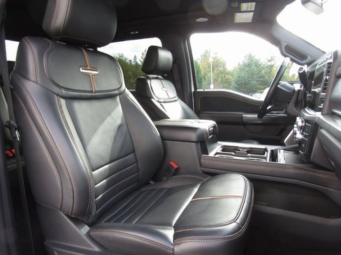 Used 2024 Ford F450 Platinum w/ FX4 Off-Road Package image 25