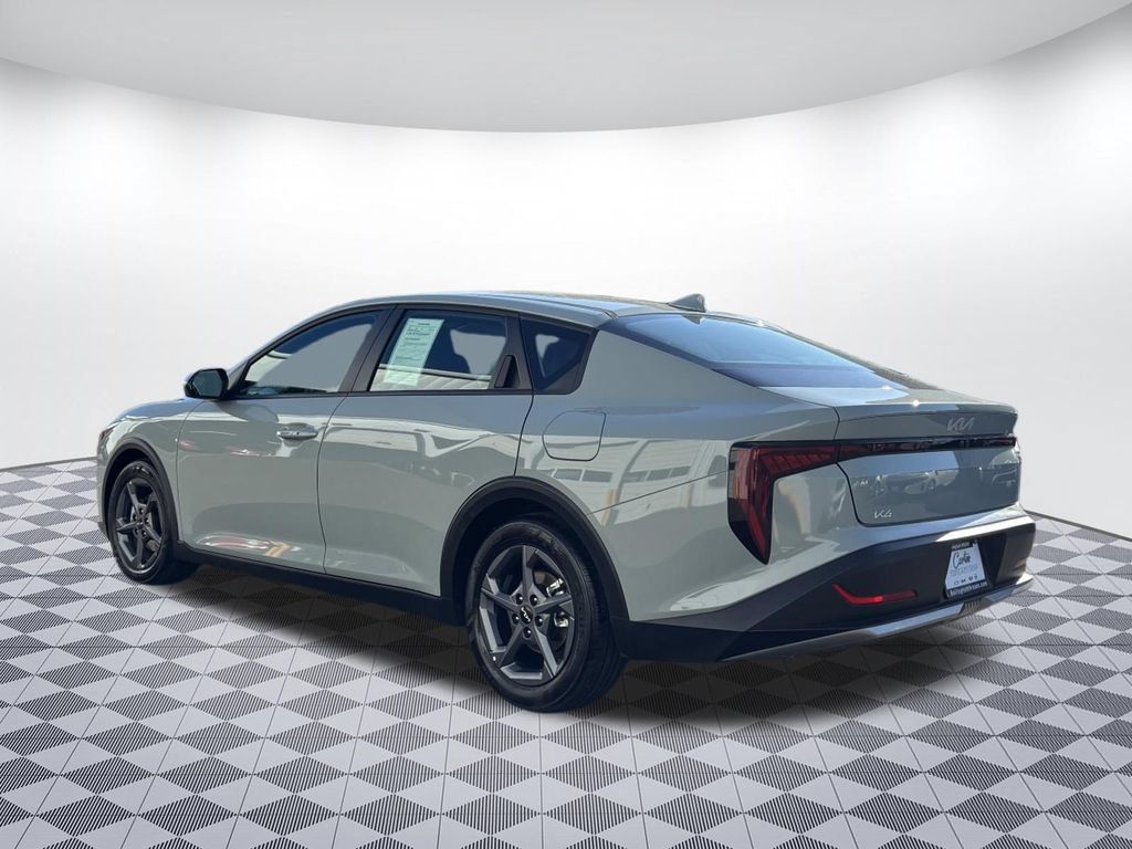 Used 2026 Kia K4 FWD image 5