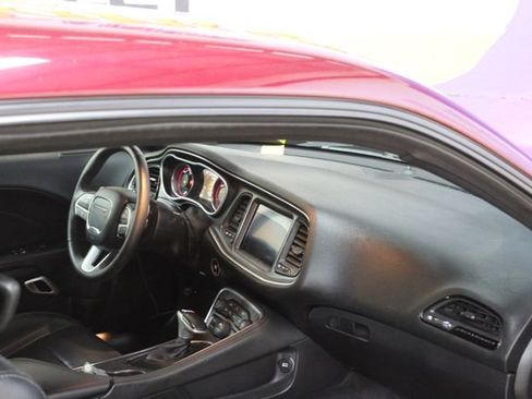 Used 2017 Dodge Challenger SXT Plus RWD image 10
