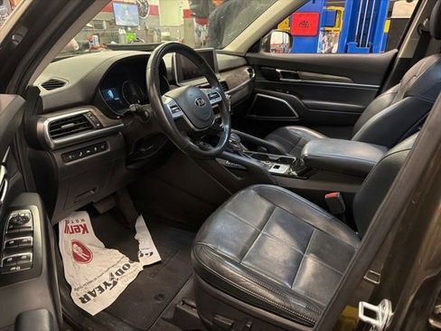 Used 2020 Kia Telluride EX AWD/4WD image 8