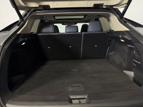 Used 2023 Nissan Ariya image 34