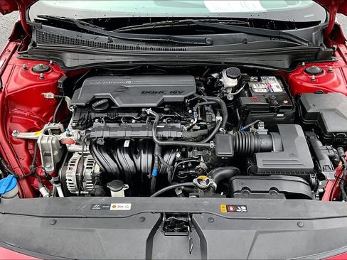 Used 2021 Hyundai Elantra SEL image 26