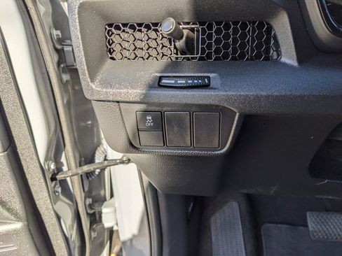 Used 2024 Honda CR-V LX image 28