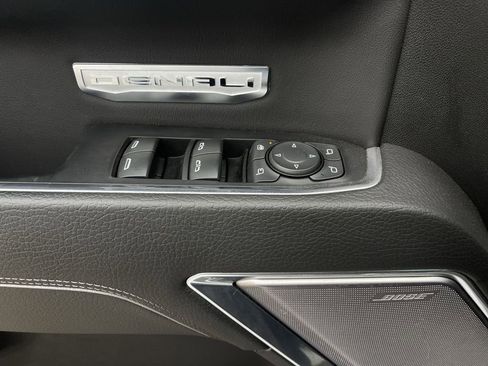 Used 2022 GMC Sierra 1500 Denali w/ Denali Reserve Package image 24