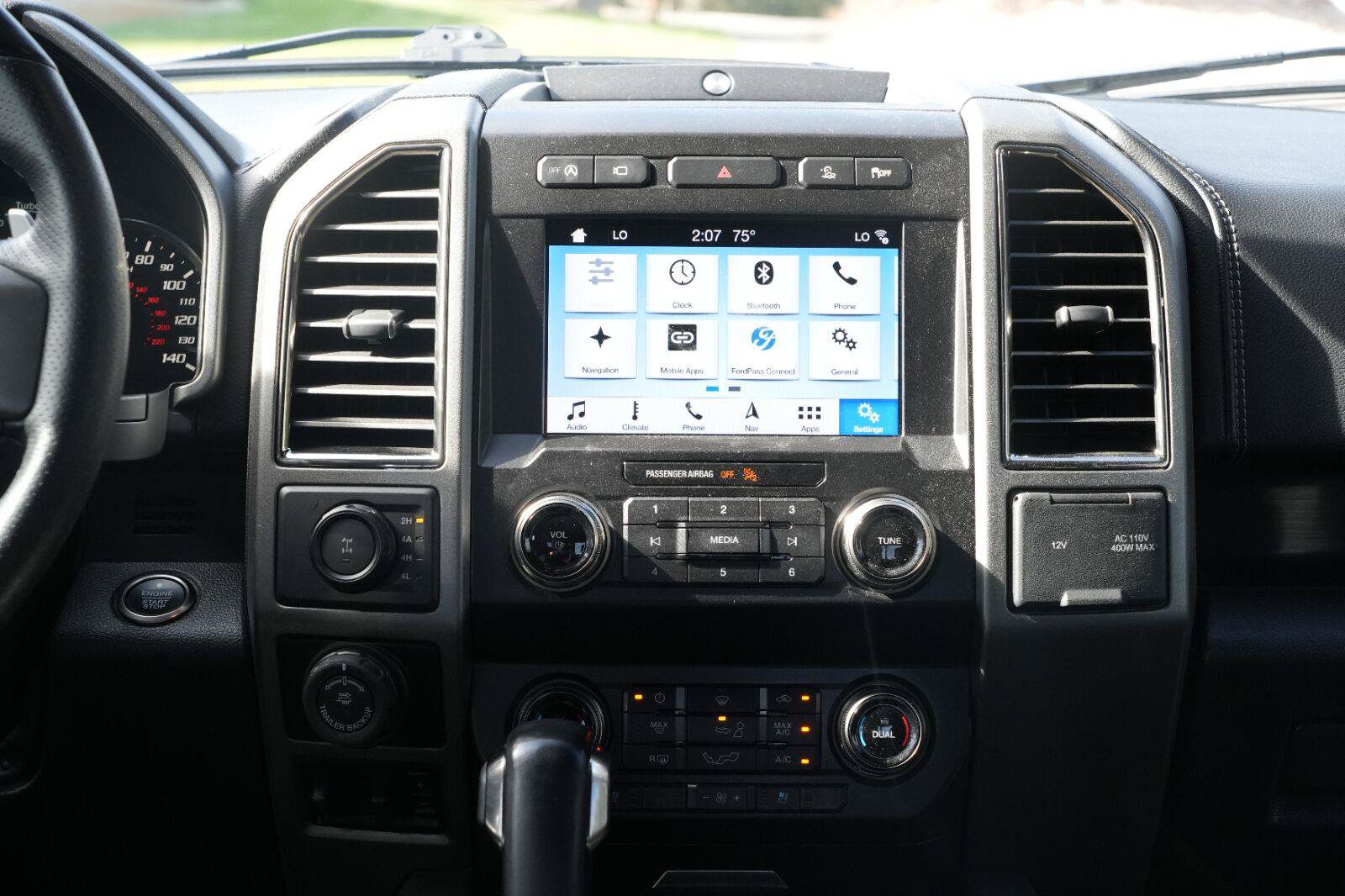 Used 2019 Ford F150 Raptor w/ Equipment Group 802A Luxury AWD/4WD image 23