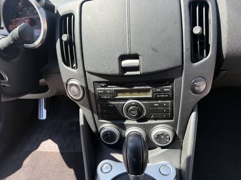 Used 2014 Nissan 370Z Coupe w/ Sport Package RWD image 21