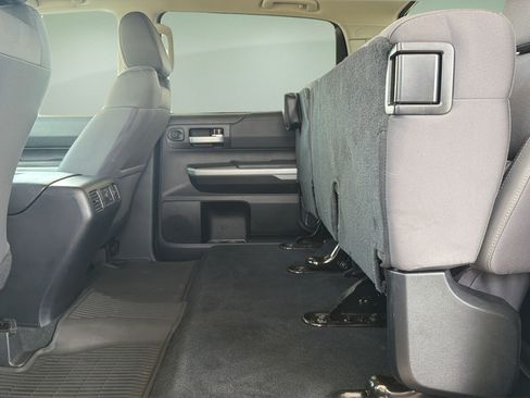 Used 2021 Toyota Tundra SR5 w/ SR5 Upgrade Package RWD image 13