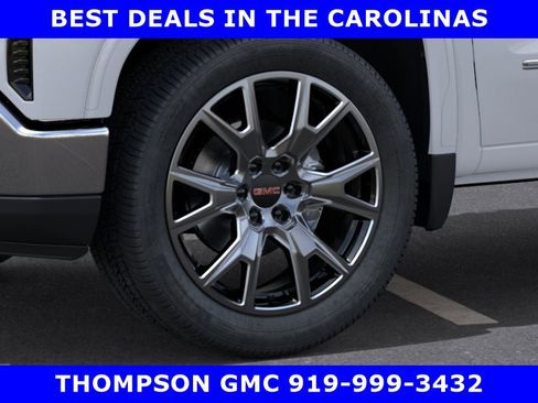 New 2026 GMC Sierra 1500 SLT w/ SLT Convenience Package AWD/4WD image 9