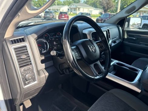 Used 2017 RAM 1500 Big Horn AWD/4WD image 14