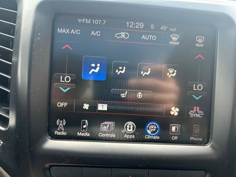 Used 2015 Jeep Cherokee Limited w/ Trailer Tow Group AWD/4WD image 25