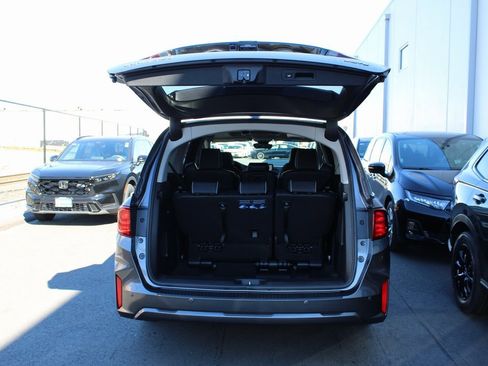 New 2026 Honda Odyssey Elite image 14