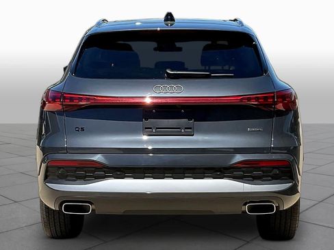 Used 2025 Audi Q5 Premium AWD/4WD image 5