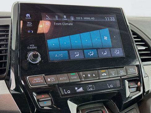 Used 2018 Honda Odyssey EX image 23