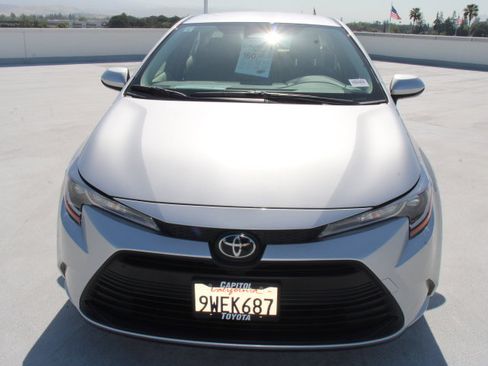 Certified 2026 Toyota Corolla LE w/ LE Premium Package FWD image 7