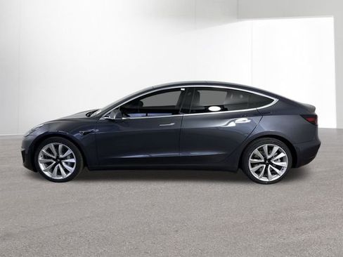 Used 2018 Tesla Model 3 Long Range image 29