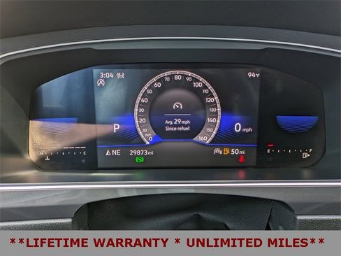 Used 2023 Volkswagen Tiguan SE image 30